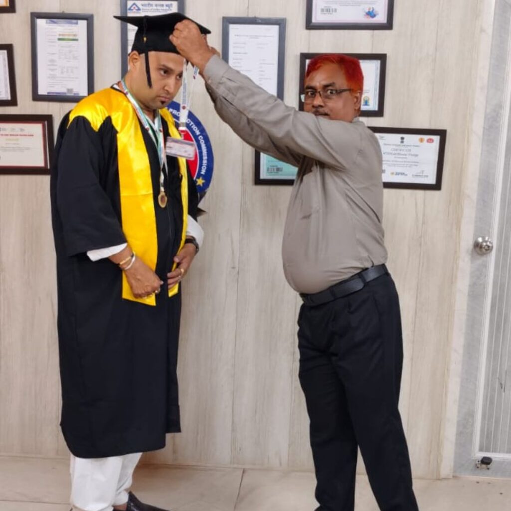 Best Astrologer in Indirapuram Ghaziabad